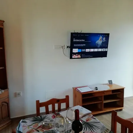 Tapias, Casa Mane Feriehus *