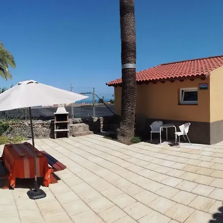 Tapias, Casa Mane Feriehus *